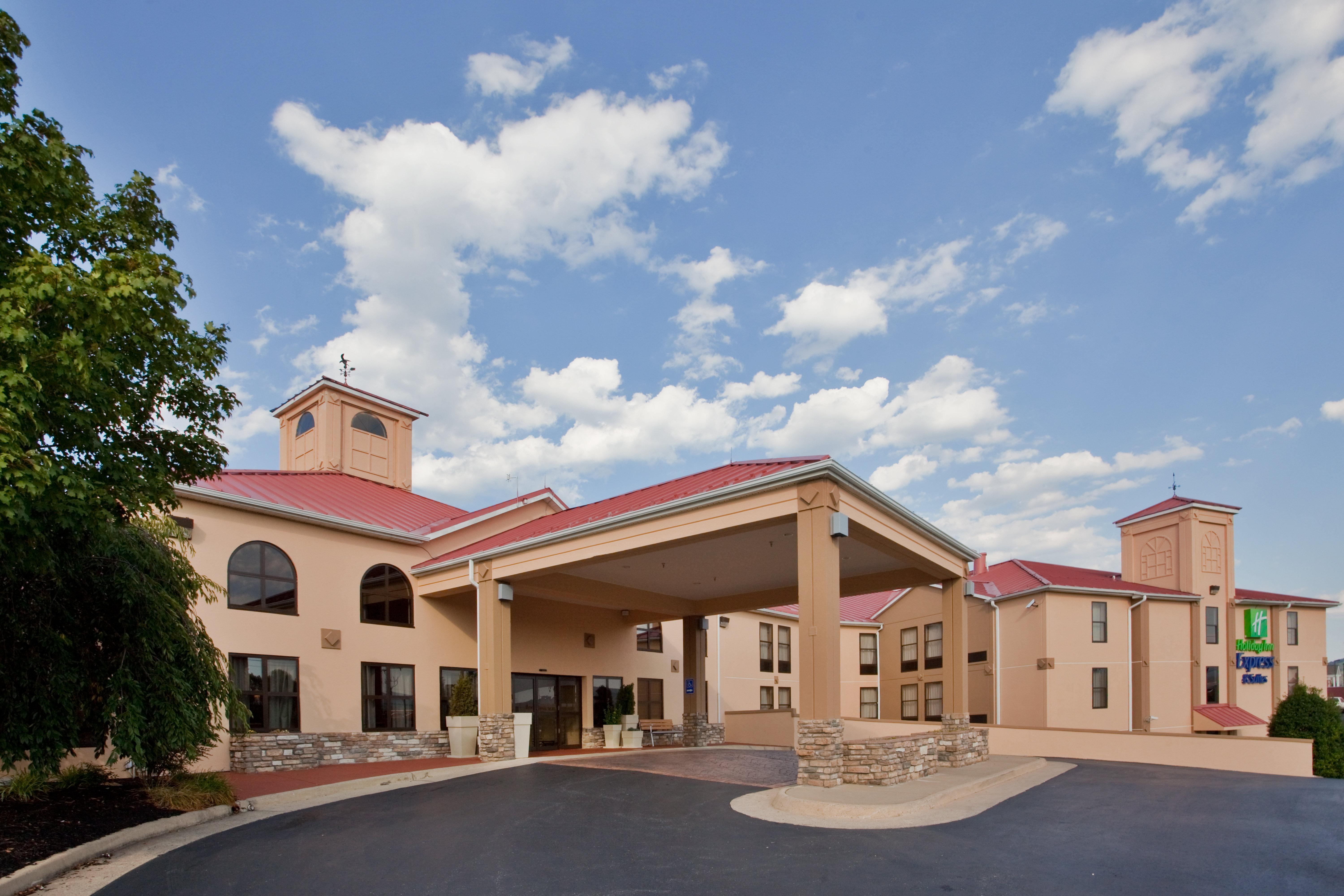 Hotel Wingate By Wyndham Waynesboro Exterior foto